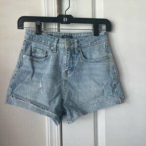 Wild Fable Womens Light Wash Denim Super High Rise Rolled Cuff Jean Shorts 00/R